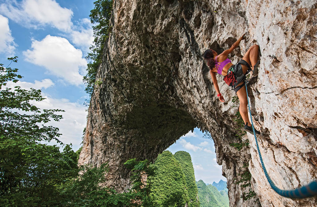 Xiao Yao climbing New Moon (F6a) on the famous Moon Hill. Photo: Thorsten Henn