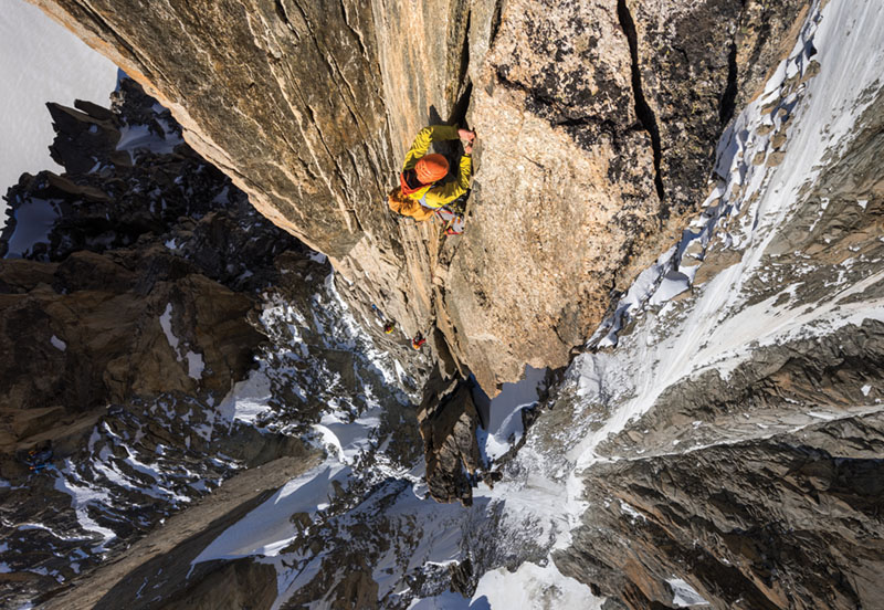 Arête du Diable, Mont Blanc du Tacul. Photo: Ben Tibbetts
