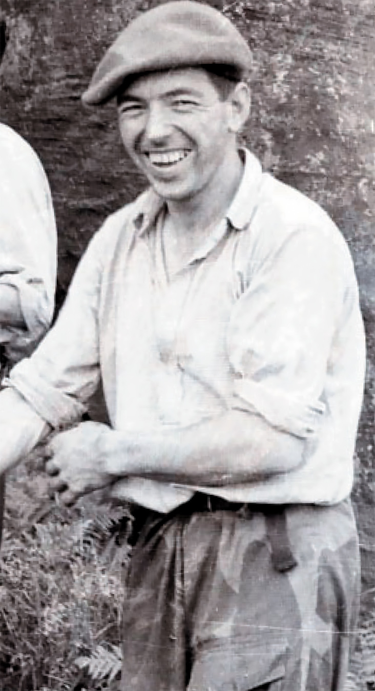Joe Brown enjoying himself on the grit in the 1950s. Photo: © Doug Verity